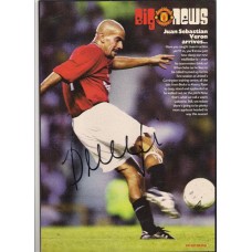 Signed picture of Manchester United footballer Juan Sebastian Veron